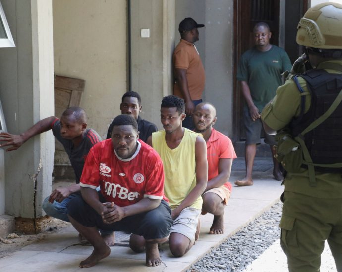 tanzania-arrests-senior-opposition-figure-as-hundreds-face-treason-charges