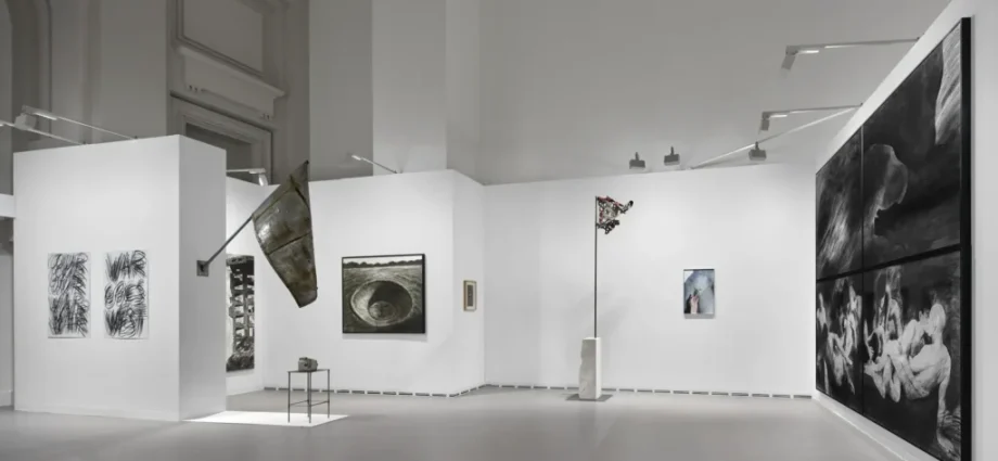 ukrainian-gallerists-break-into-art-basel-paris-with-war-stories-told-through-animals-and-ruins