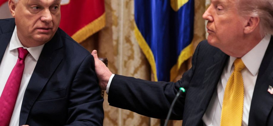 hungary-claims-‘indefinite’-us-sanctions-waiver-for-russian-energy-imports