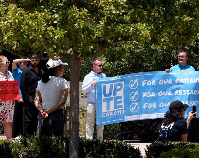 uc-reaches-contract-agreement-with-21,000-employees,-averting-a-strike