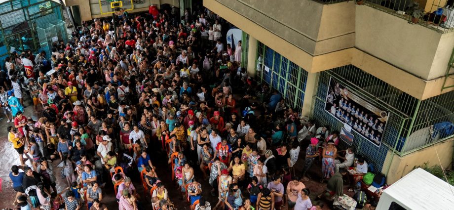 nearly-1-million-filipinos-evacuate-as-super-typhoon-fung-wong-approaches