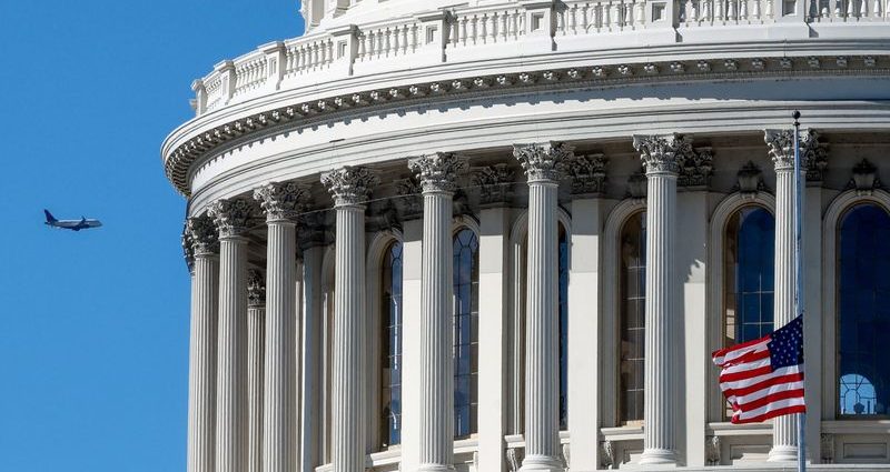 In shutdown fight, fiscal hawks in US Congress push for flat spending