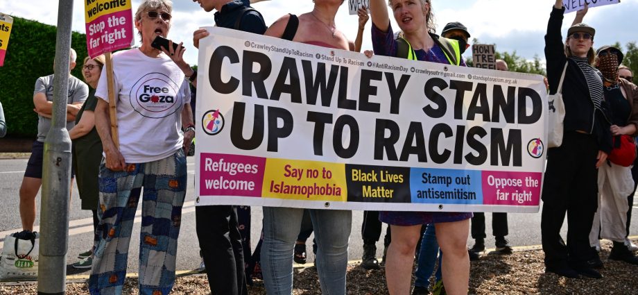 why-does-the-uk-want-to-copy-denmark’s-stringent-immigration-policies?