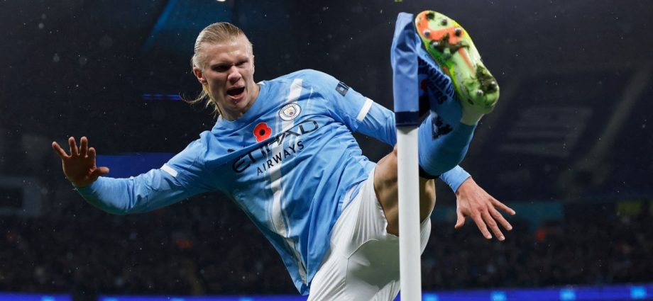 man-city-crush-liverpool-3-0-to-cut-gap-with-premier-league-leaders-arsenal