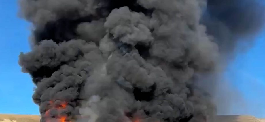 massive-fire-engulfs-four-structures-in-utah