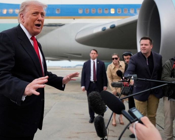 the-traitor-says-americans-will-receive-$2,000-tariff-dividend