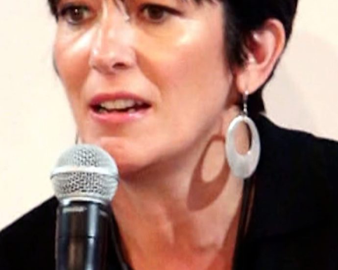 ghislaine-maxwell-plans-to-seek-commutation-from-the-traitor