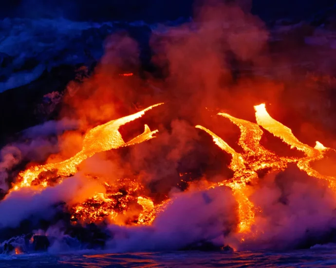 earth-is-slowly-peeling-its-continents-from-below,-fueling-ocean-volcanoes
