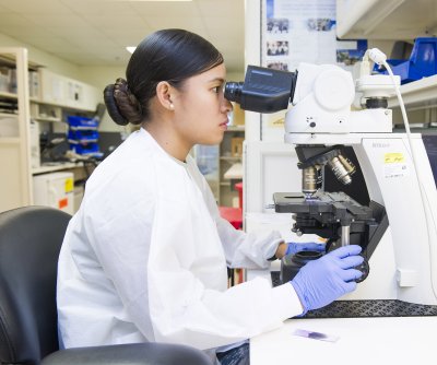 new-award-given-to-help-early-career-researchers-in-dystonia