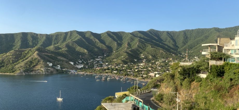 this-oil-producing-country-is-moving-away-from-oil.-here’s-how-it’s-going