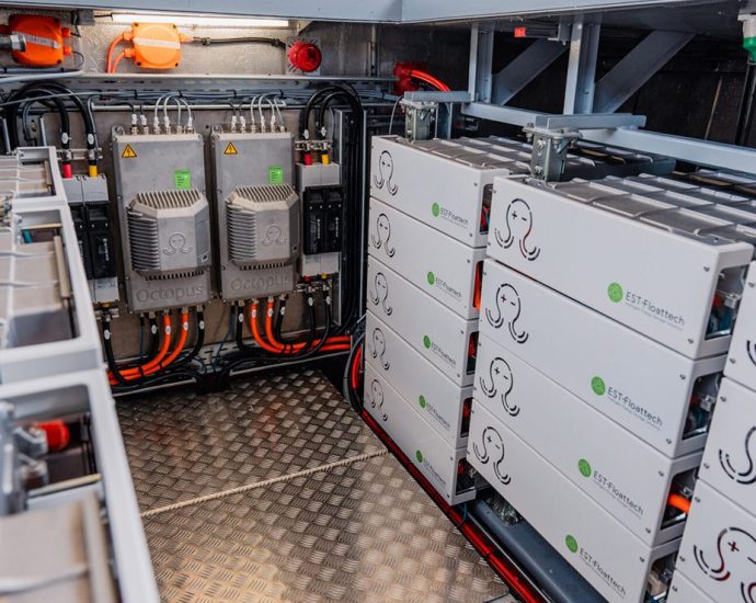 est-floattech-to-supply-octopus-lite-battery-systems-for-arklow-shipping-cargo-vessels