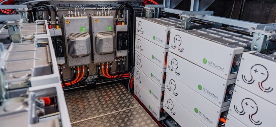 est-floattech-to-supply-octopus-lite-battery-systems-for-arklow-shipping-cargo-vessels