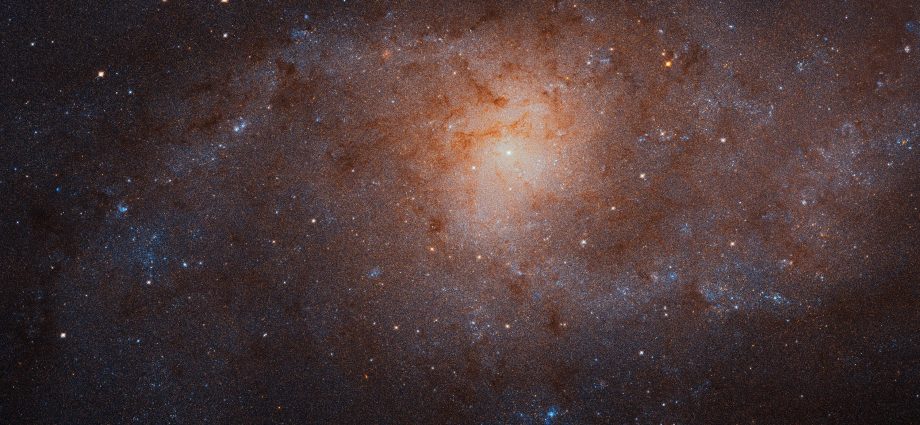 hubble’s-night-sky-challenge-november