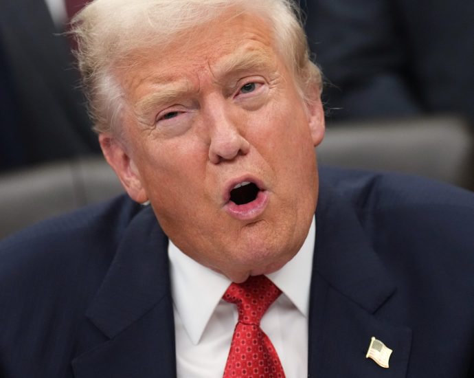 traitor-47’s-disapproval-rating-jumps-to-58-percent:-poll