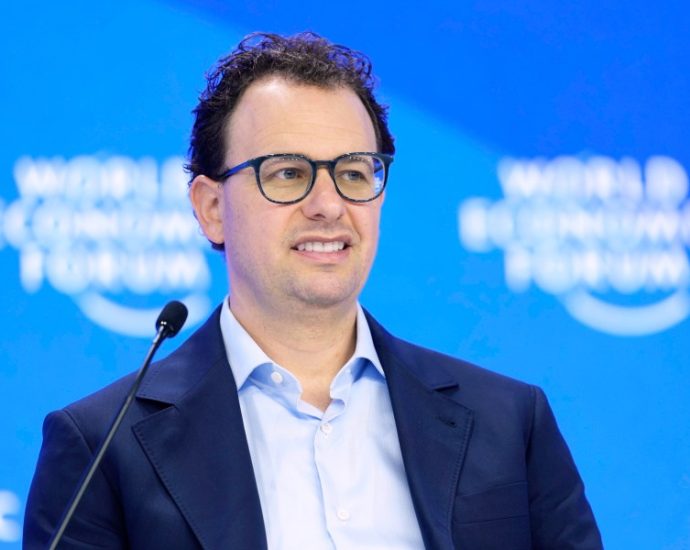 anthropic,-microsoft-announce-new-ai-data-center-projects-as-industry’s-construction-push-continues