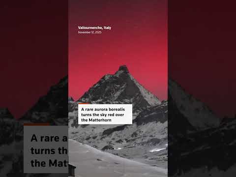 rare-aurora-borealis-turns-sky-red-over-matterhorn-mountain