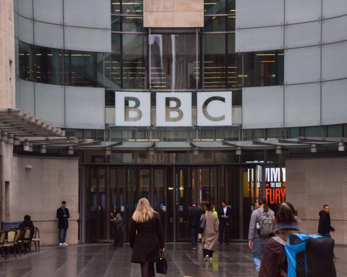 bbc-apologizes-to-the-traitor-but-refuses-to-pay-up-like-he-demanded