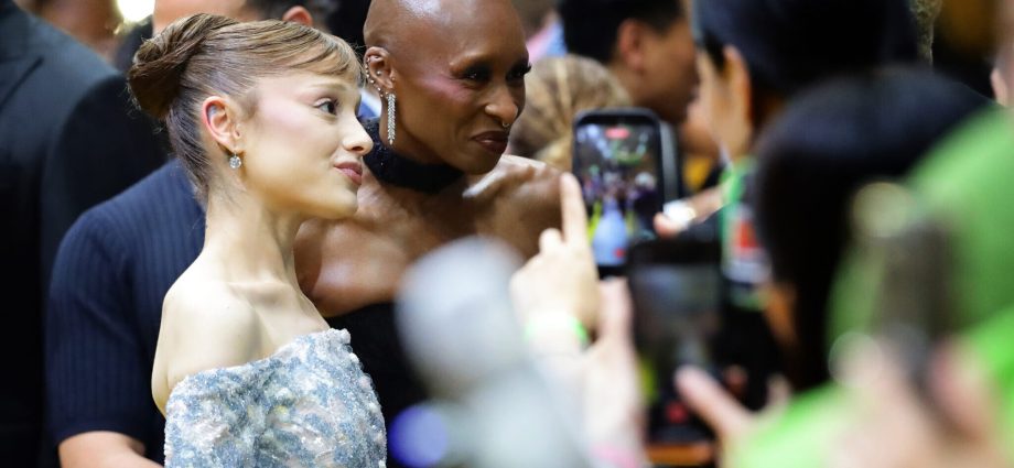 ariana-grande-targeted-by-fan-at-‘wicked’-singapore-premiere,-cynthia-erivo-steps-in-to-help