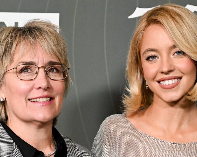christy-martin-speaks-out-as-sydney-sweeney-is-blamed-for-film’s-spectacular-flop