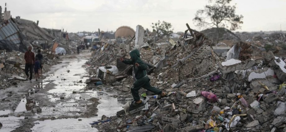 rashida-tlaib-introduces-us-congress-resolution-to-recognise-gaza-genocide