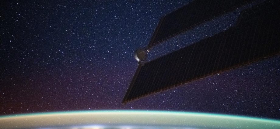 week-wraps-on-station-with-cardiac-research,-stem-cells,-and-eye-checks