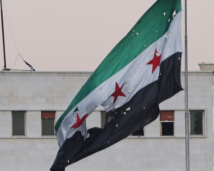 rocket-attack-in-syria’s-capital-wounds-one-person