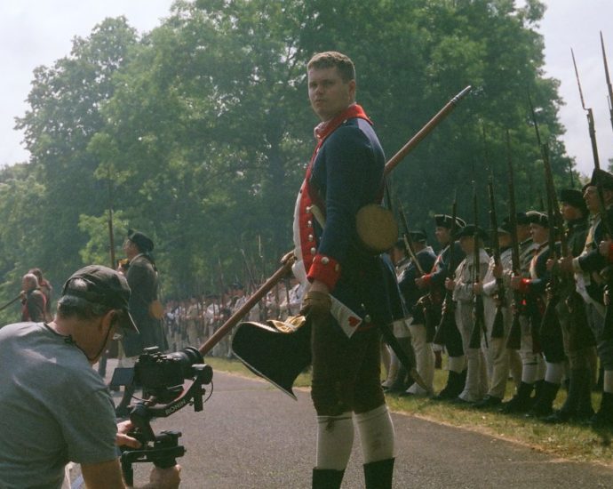 talking-‘bout-a-revolution