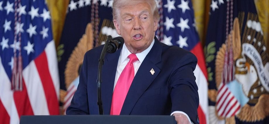 the-traitor-orders-investigation-into-alleged-jeffrey-epstein-ties-to-bill-clinton-and-major-banks