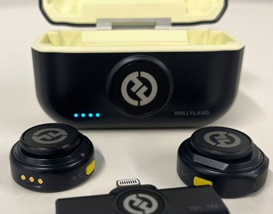 a-medley-of-tech-gifts-for-everyone-on-your-holiday-shopping-list