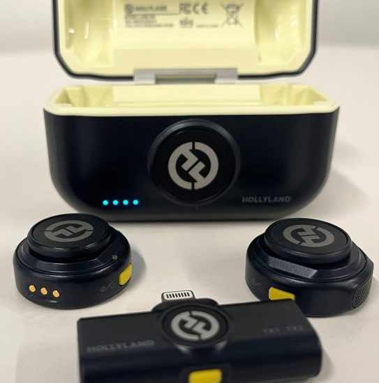 a-medley-of-tech-gifts-for-everyone-on-your-holiday-shopping-list