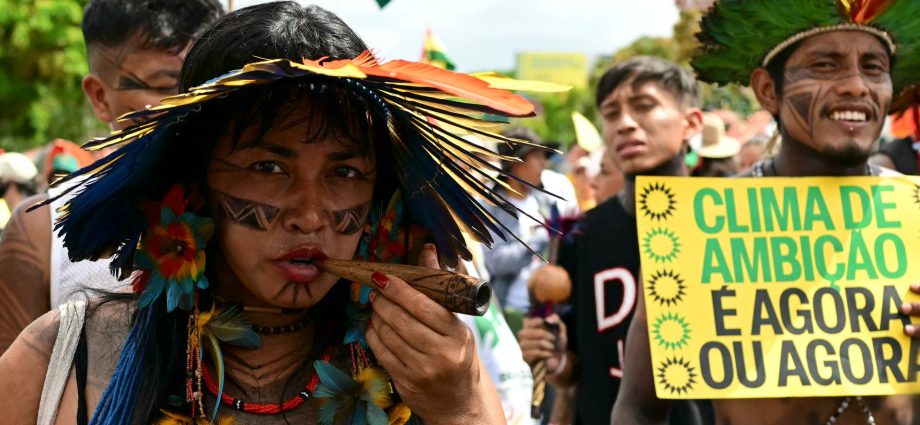 thousands-march-for-climate-action-outside-cop30-summit-in-brazil