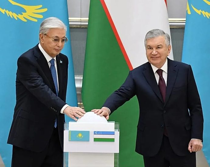 uzbekistan-and-kazakhstan-launch-$1.3-billion-projects,-set-$10-billion-trade-target-for-2030