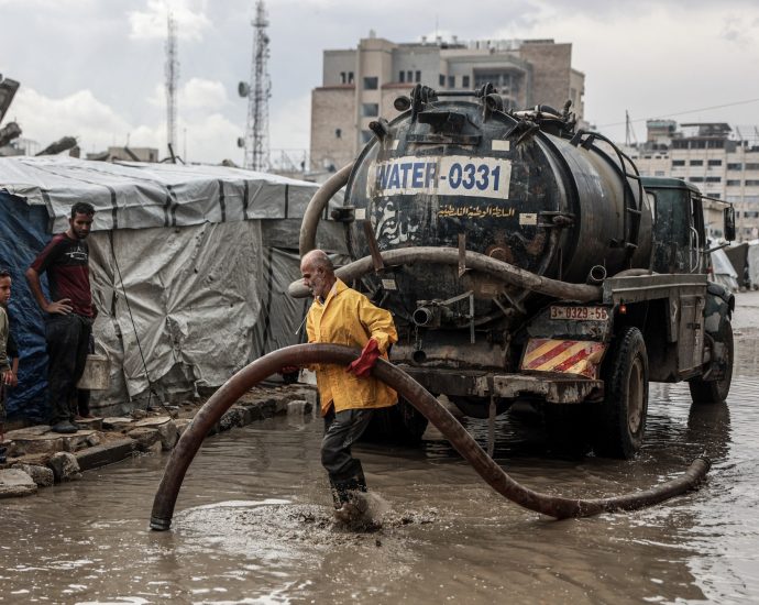 palestinians-reel-under-winter-rains-as-israel-blocks-gaza-shelter-supplies