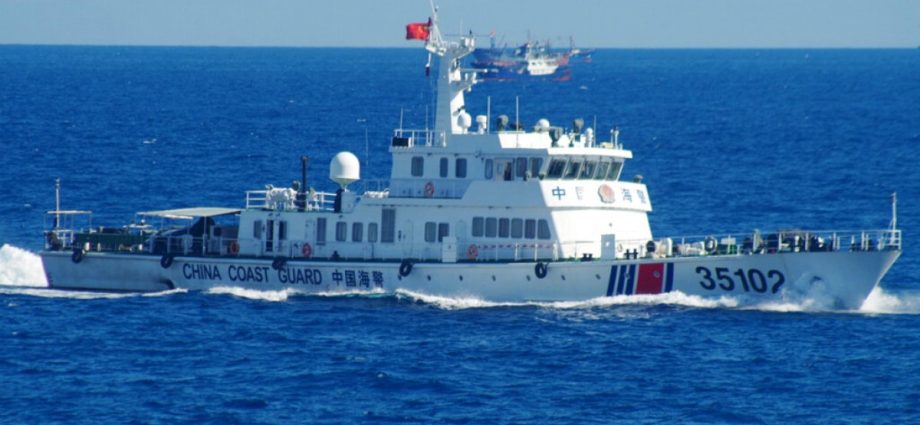 chinese-coast-guard-vessels-sail-through-japan-administered-senkaku-islands