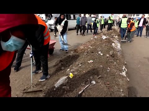 ‘we-will-rebuild’:-gaza-begins-clean-up-with-un-backed-campaign-|-reuters