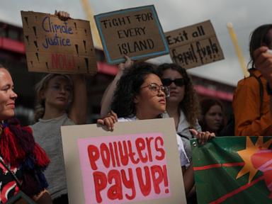 as-nations-push-for-more-ambition-at-climate-talks,-chairman-says-they-may-get-it