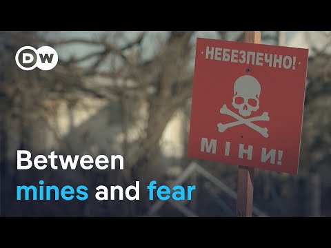 ukraine:-life-in-a-village-surrounded-by-landmines-|-focus-on-europe