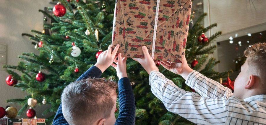 what-did-that-teddy-bear-say?-study-warns-parents-about-ai-toys