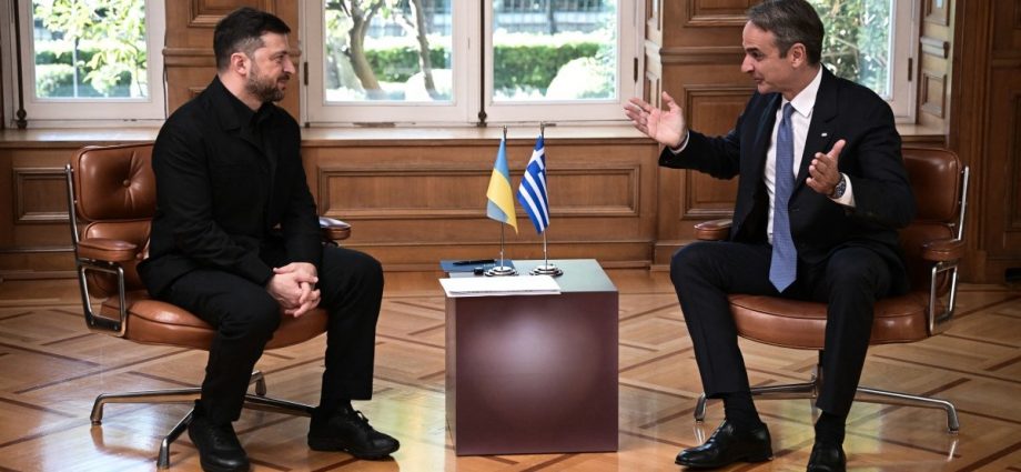 russia-ukraine-war:-list-of-key-events,-day-1,362