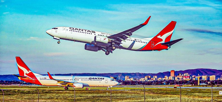 the-qantas-fleet-in-2025