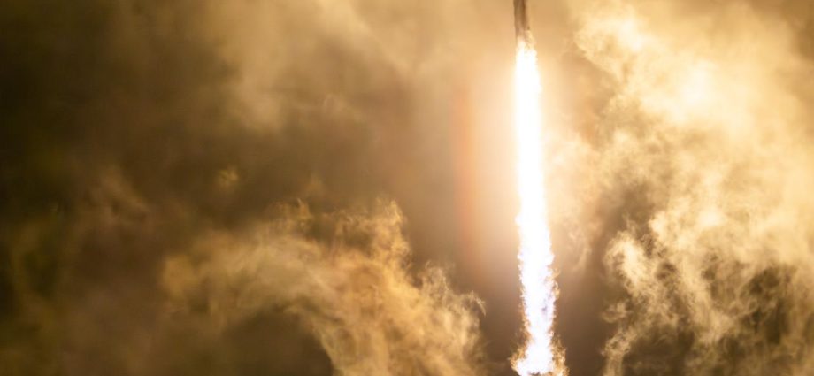 nasa,-spacex-launch-us-european-satellite-to-monitor-earth’s-oceans