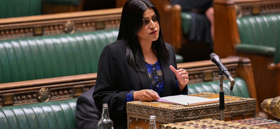 britain-overhauls-asylum-policy-as-anti-immigration-views-rise