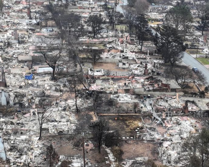 she-died-in-the-eaton-fire.-her-family-says-emergency-alert-software-was-to-blame