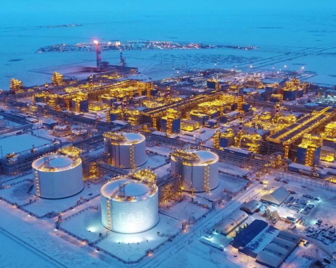 the-arctic-is-melting,-ukraine-is-bleeding,-and-g7-“climate-leaders”-still-won’t-quit-yamal-lng