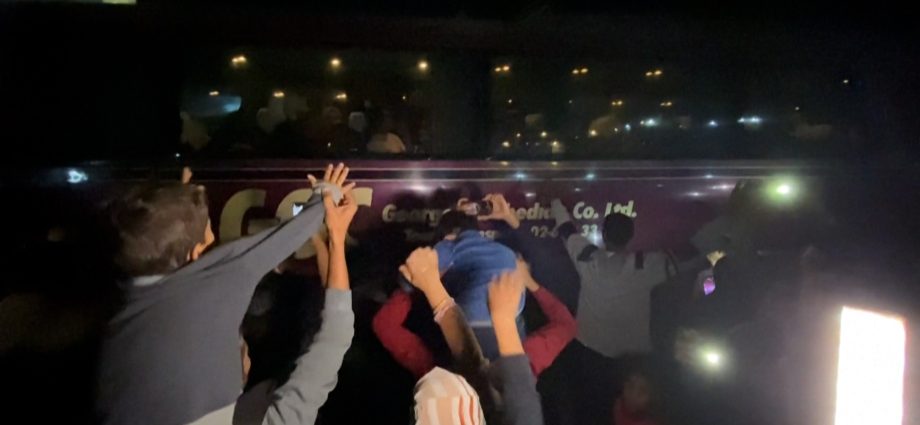 emotional-reunions-as-palestinian-patients-return-to-gaza-after-two-years