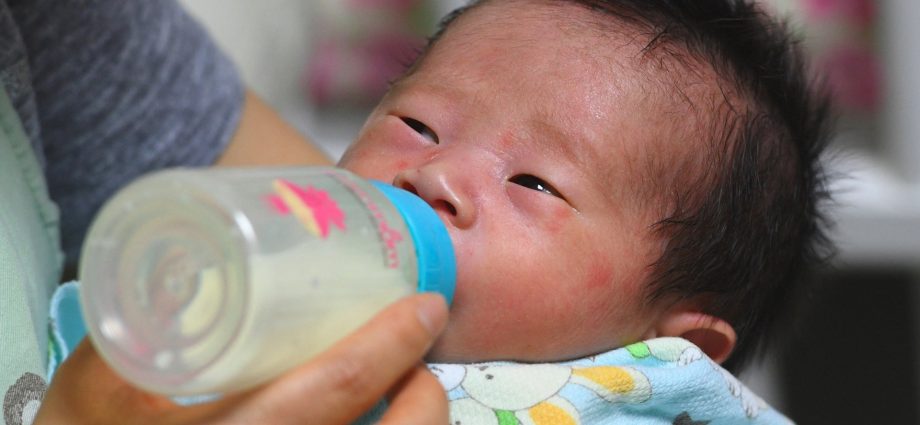 nestle-accused-of-risking-baby-health-in-africa