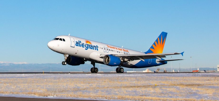 allegiant-launches-30-new-routes-as-pilots-picket
