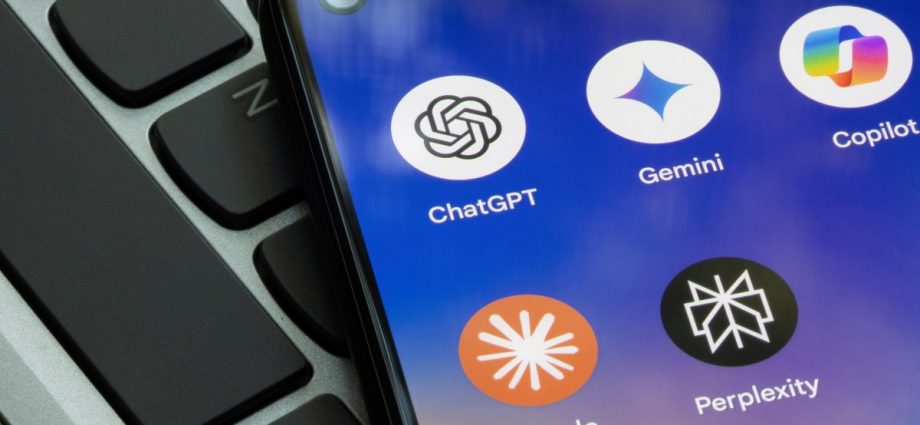 a-dangerous-tipping-point?-ai-hacking-claims-divide-cybersecurity-experts