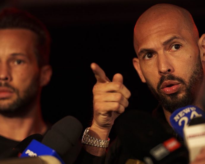 how-the-white-house-intervened-on-behalf-of-andrew-tate-during-a-federal-investigation