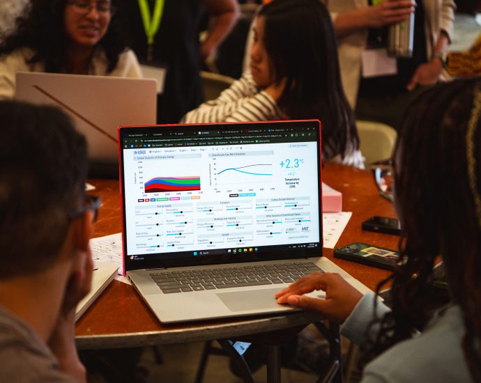 over-1,000-mit-students-inspired-to-work-toward-climate-solutions